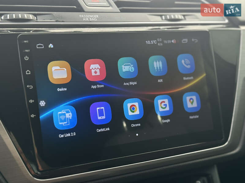 Volkswagen Touran 2016