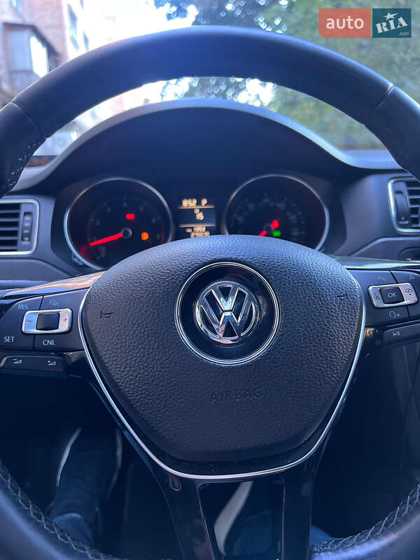 Volkswagen Jetta 2014