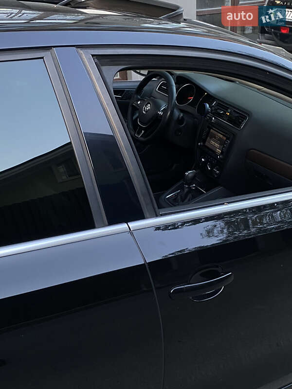 Volkswagen Jetta 2014