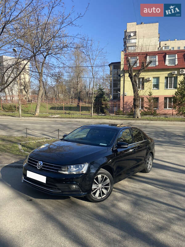 Volkswagen Jetta 2014