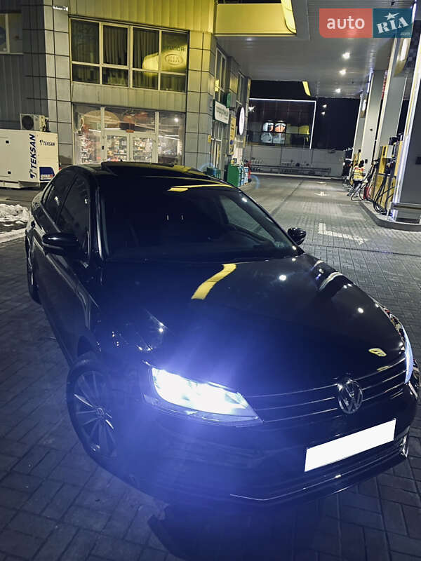 Volkswagen Jetta 2014