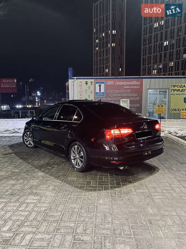 Volkswagen Jetta 2014