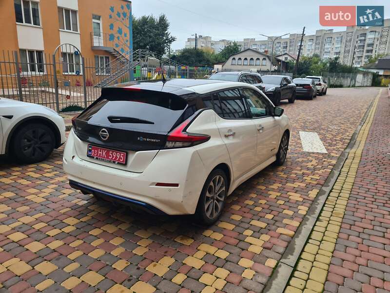 Nissan Leaf 2018
