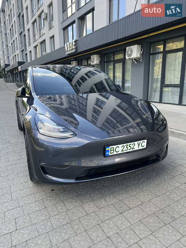 Tesla-4