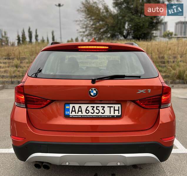BMW X1 2012