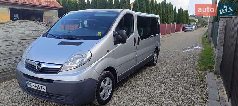 Opel Vivaro 2013