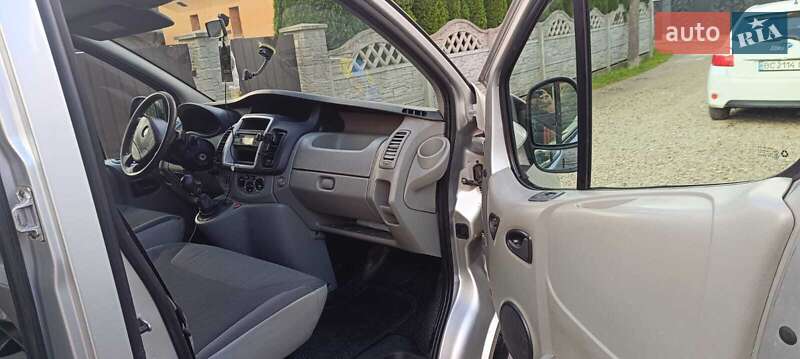 Opel Vivaro 2013
