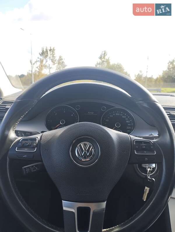 Volkswagen CC / Passat CC 2010