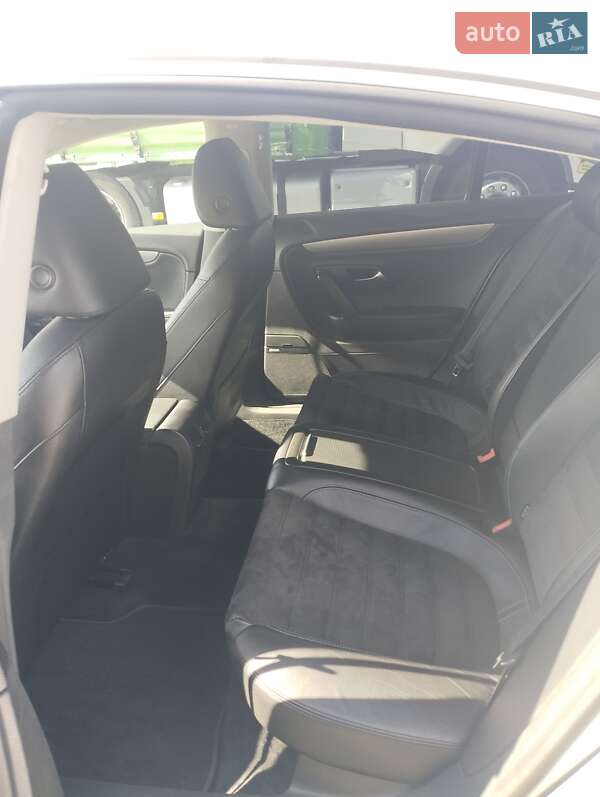 Volkswagen CC / Passat CC 2010