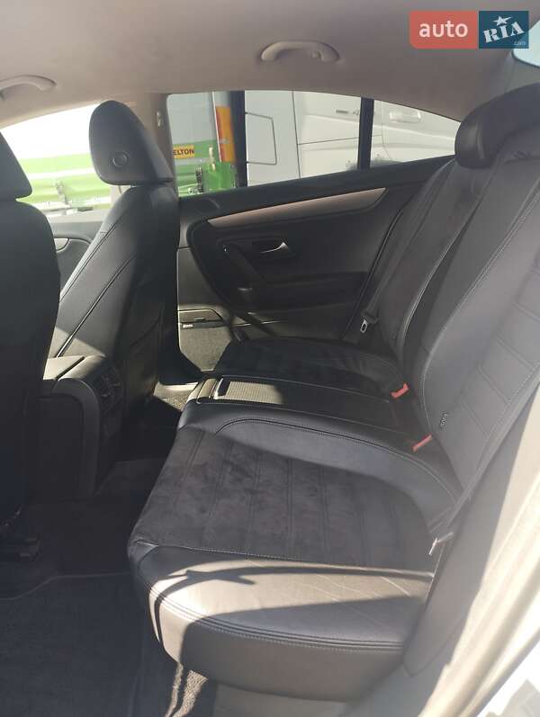 Volkswagen CC / Passat CC 2010