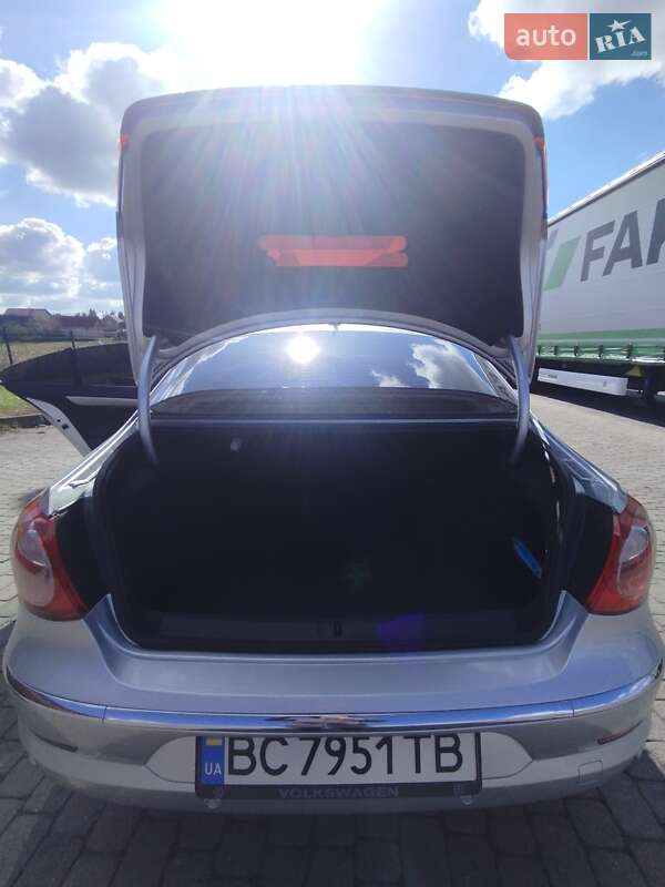 Volkswagen CC / Passat CC 2010