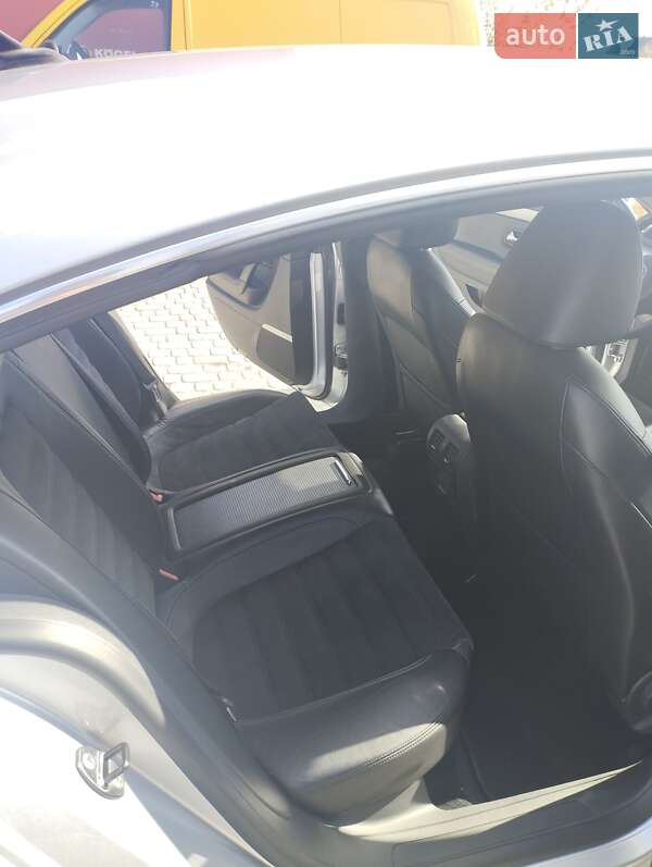 Volkswagen CC / Passat CC 2010