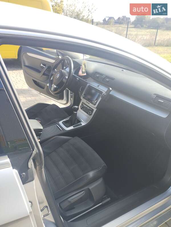 Volkswagen CC / Passat CC 2010