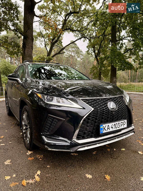 Lexus RX 2021