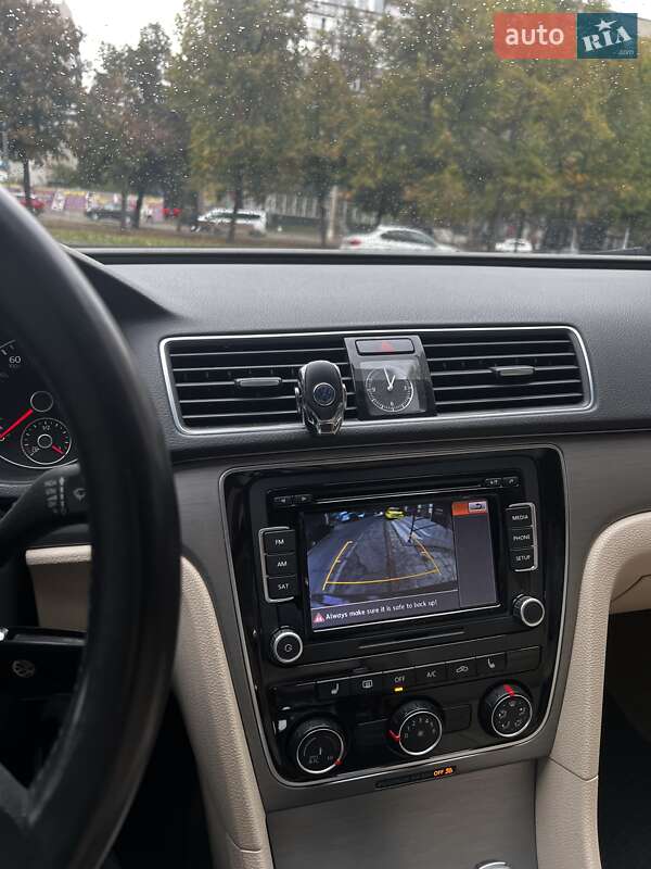 Volkswagen Passat 2013