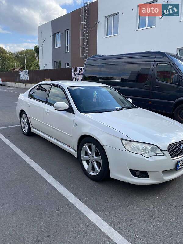 Subaru Legacy 2008