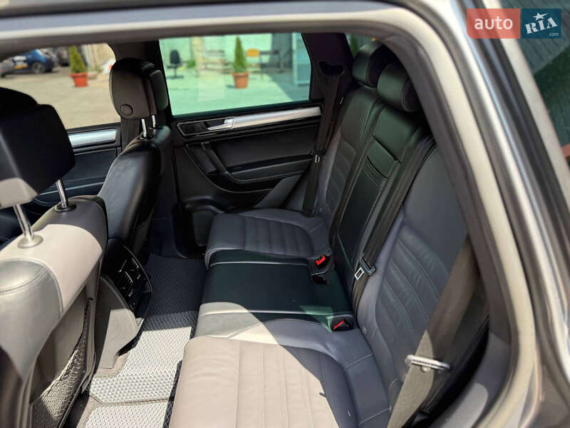 Volkswagen Touareg 2016