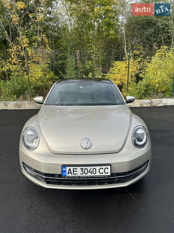 Volkswagen Beetle 2014