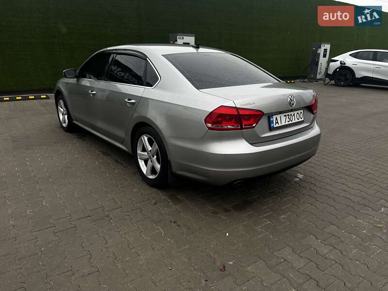 Volkswagen Passat 2012