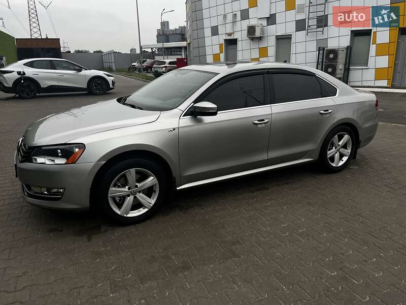 Volkswagen Passat 2012