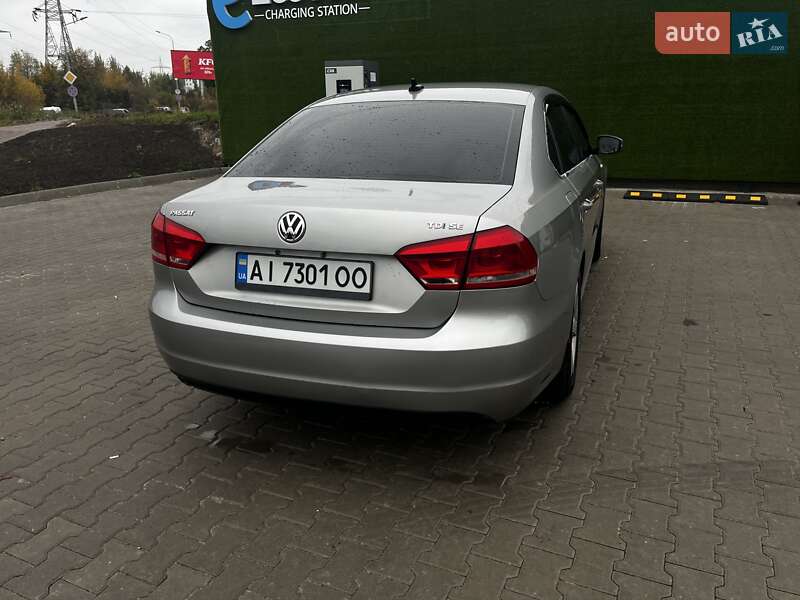 Volkswagen Passat 2012