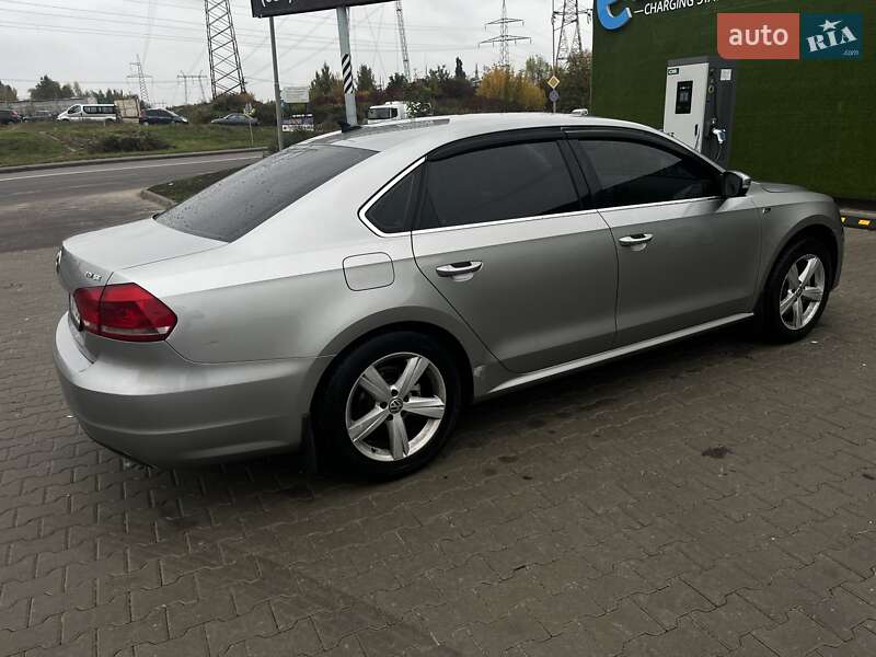 Volkswagen Passat 2012