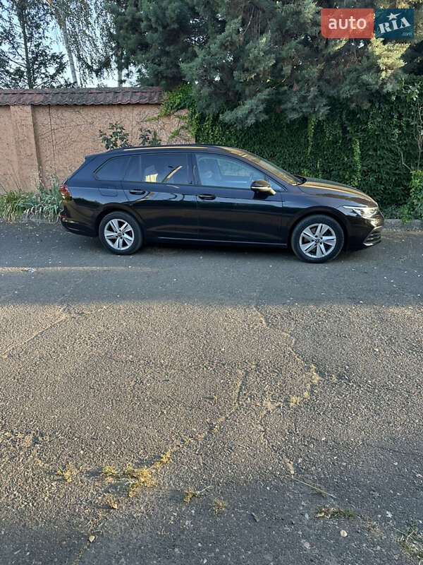 Volkswagen Golf 2022