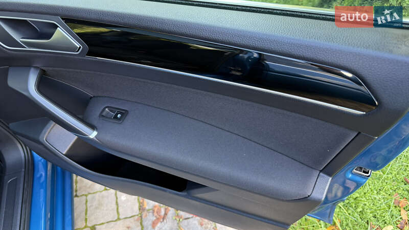 Volkswagen Touran 2022