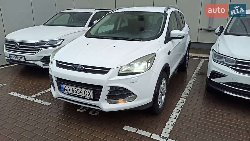 Ford Kuga 2015
