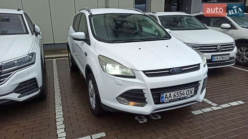 Ford Kuga 2015
