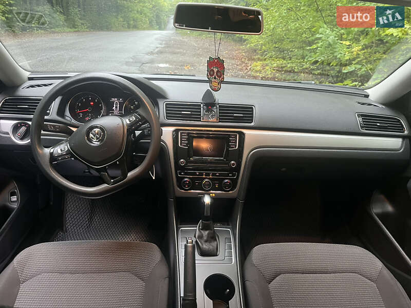 Volkswagen Passat 2016