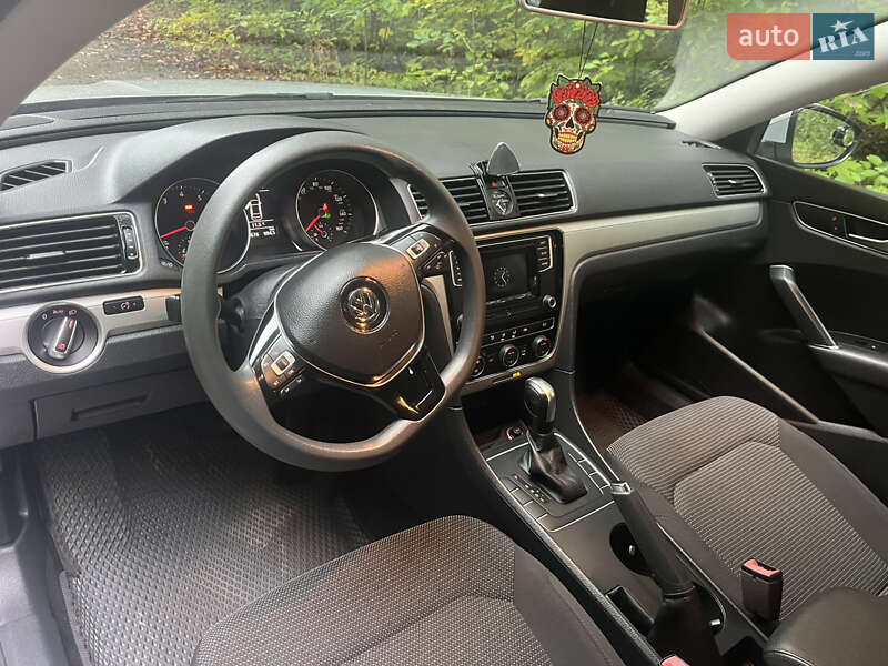 Volkswagen Passat 2016