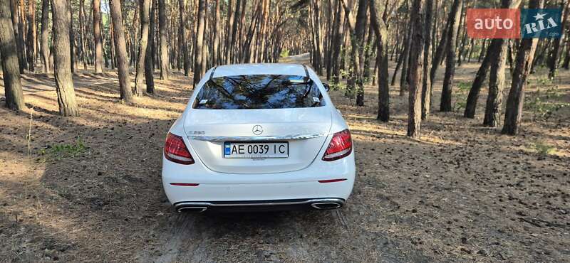 Mercedes-Benz E-Class 2017