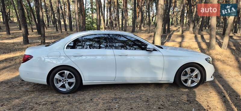 Mercedes-Benz E-Class 2017