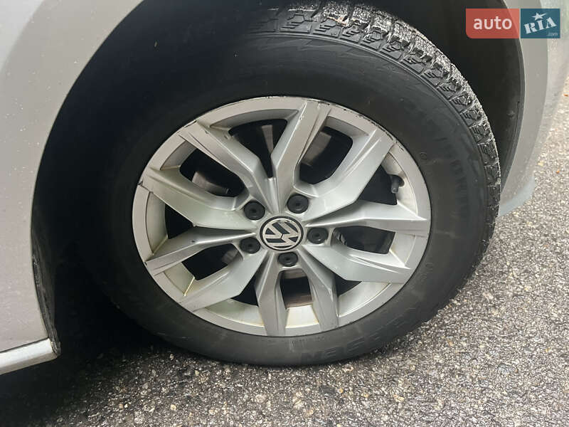 Volkswagen Passat 2016