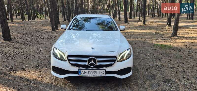 Mercedes-Benz E-Class 2017