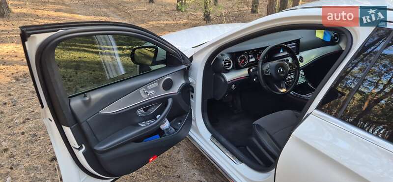 Mercedes-Benz E-Class 2017