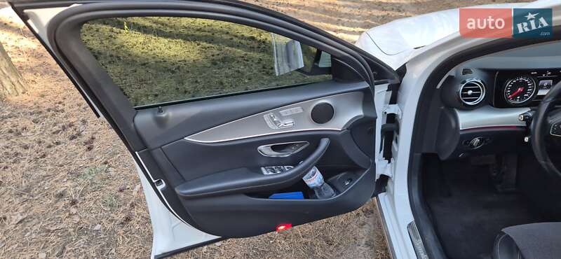 Mercedes-Benz E-Class 2017