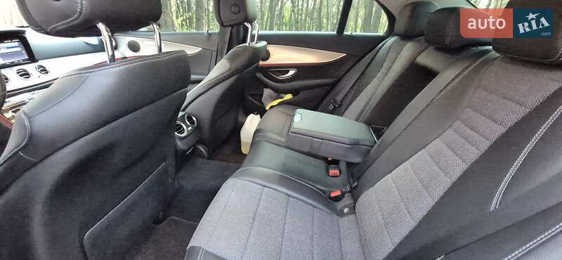 Mercedes-Benz E-Class 2017