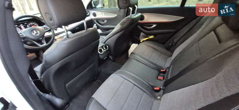 Mercedes-Benz E-Class 2017