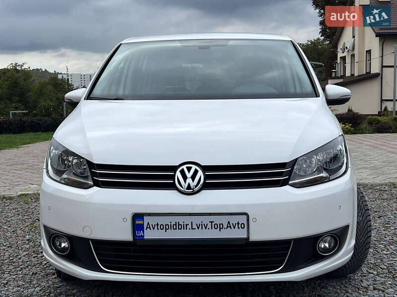 Volkswagen Touran 2012