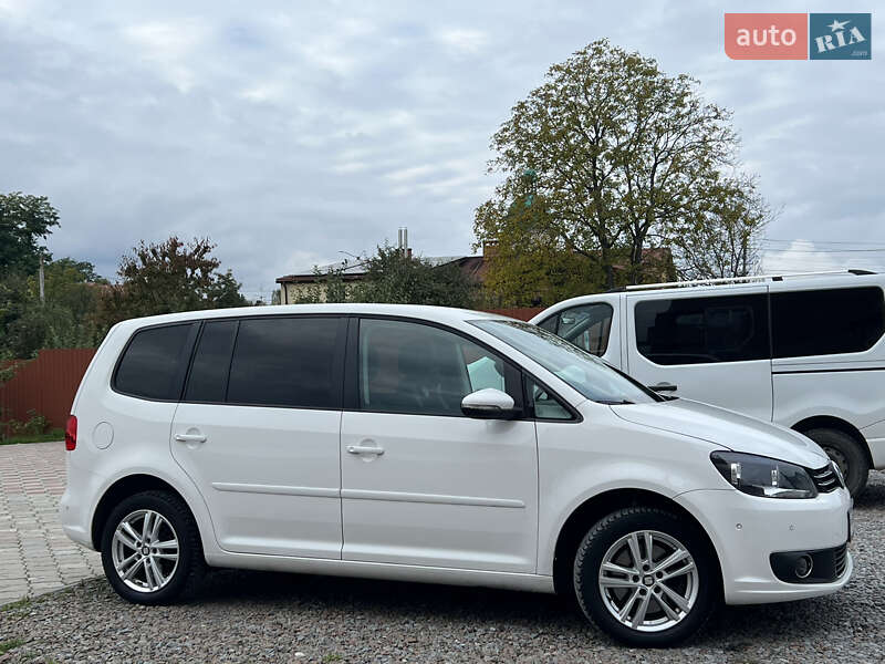 Volkswagen Touran 2012