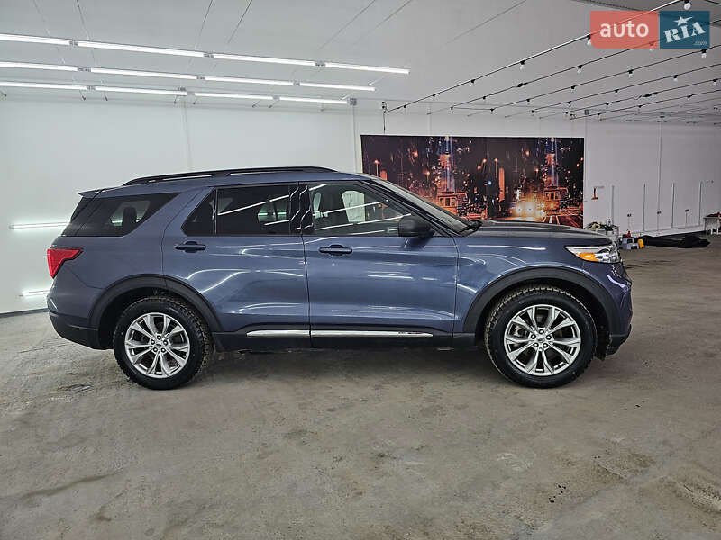 Ford Explorer 2021