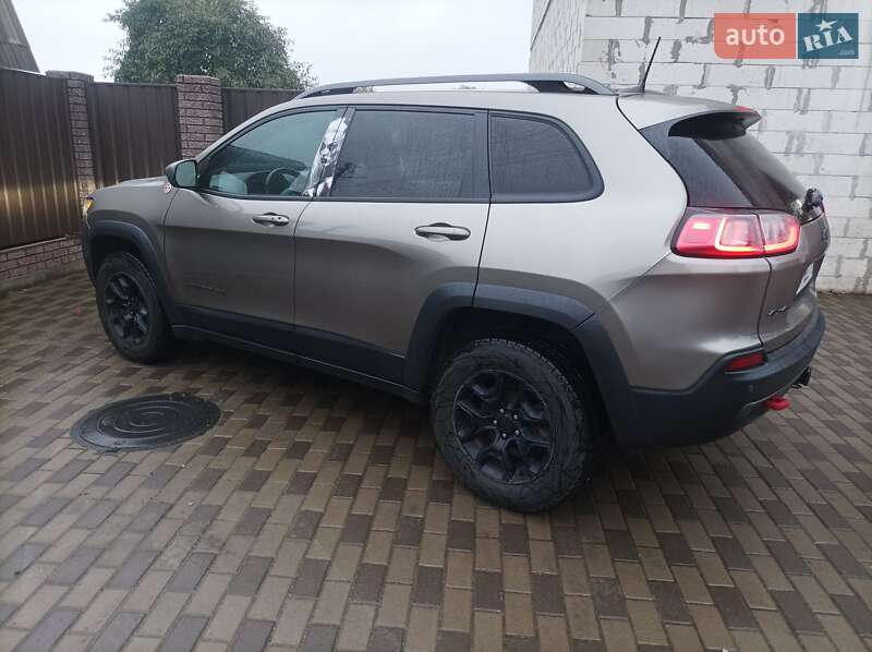 Jeep Cherokee 2020
