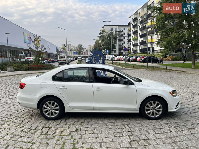 Volkswagen Jetta 2015