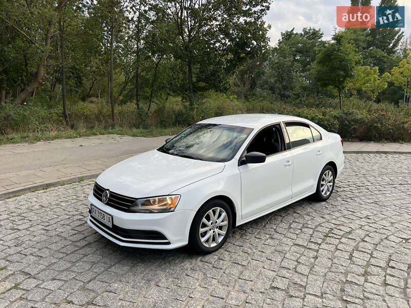 Volkswagen Jetta 2015
