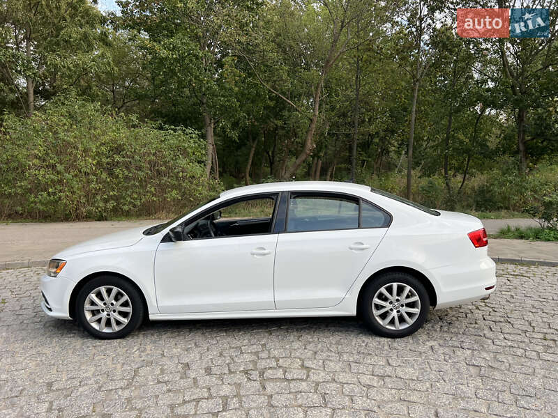 Volkswagen Jetta 2015
