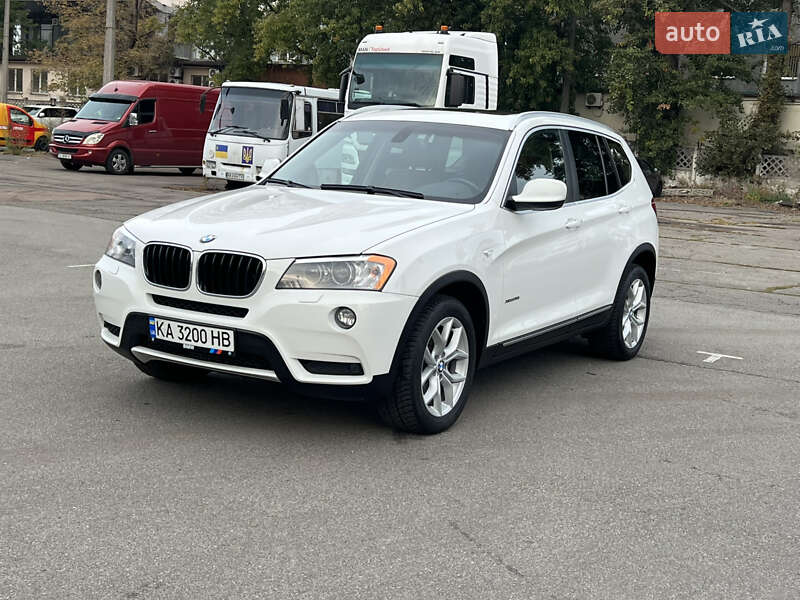 BMW X3 2011