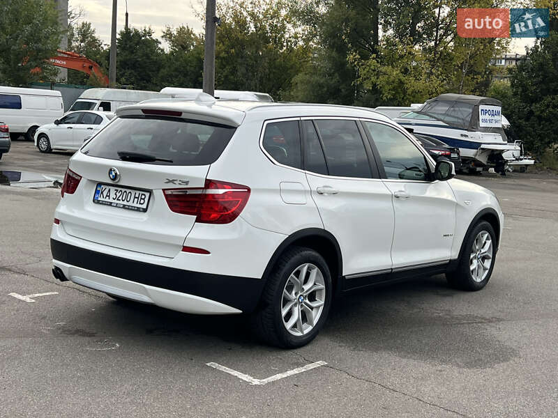 BMW X3 2011