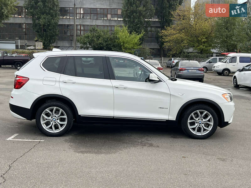 BMW X3 2011